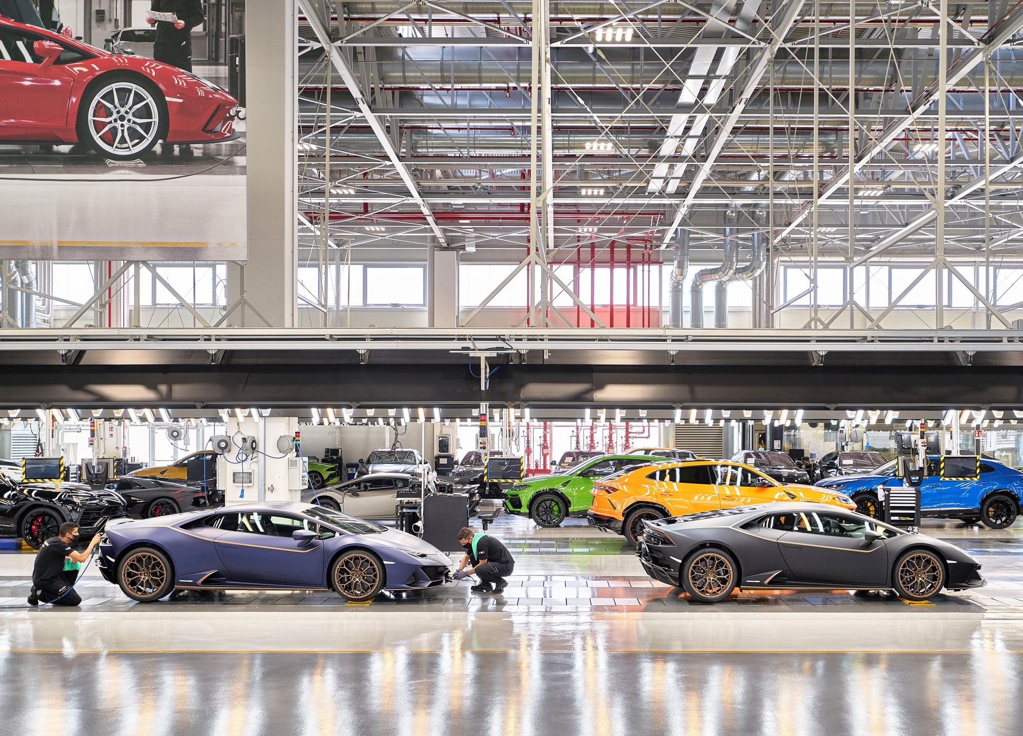 Lamborghini celebra 10 años en México con ediciones especiales