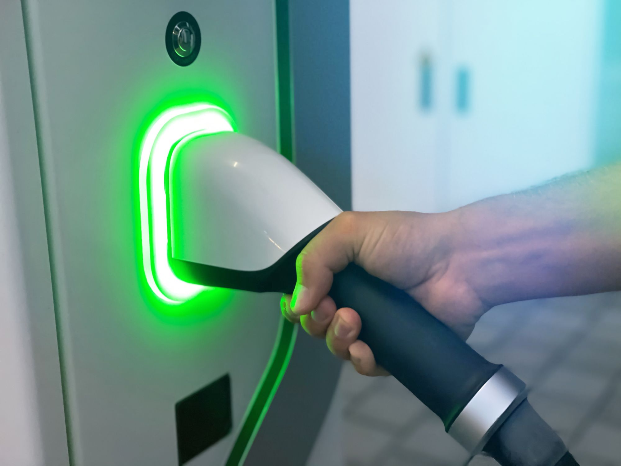 ¿Compras un vehículo verde? Esto debes saber