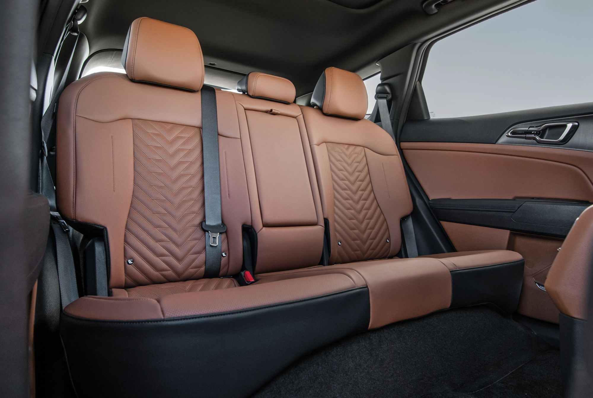 Kia Sportage 2026: se renueva y llega con versión híbrida X-Line