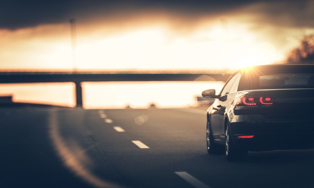 ¿Sabías que la altitud puede afectar el rendimiento de tu auto? Aquí te explicamos todo