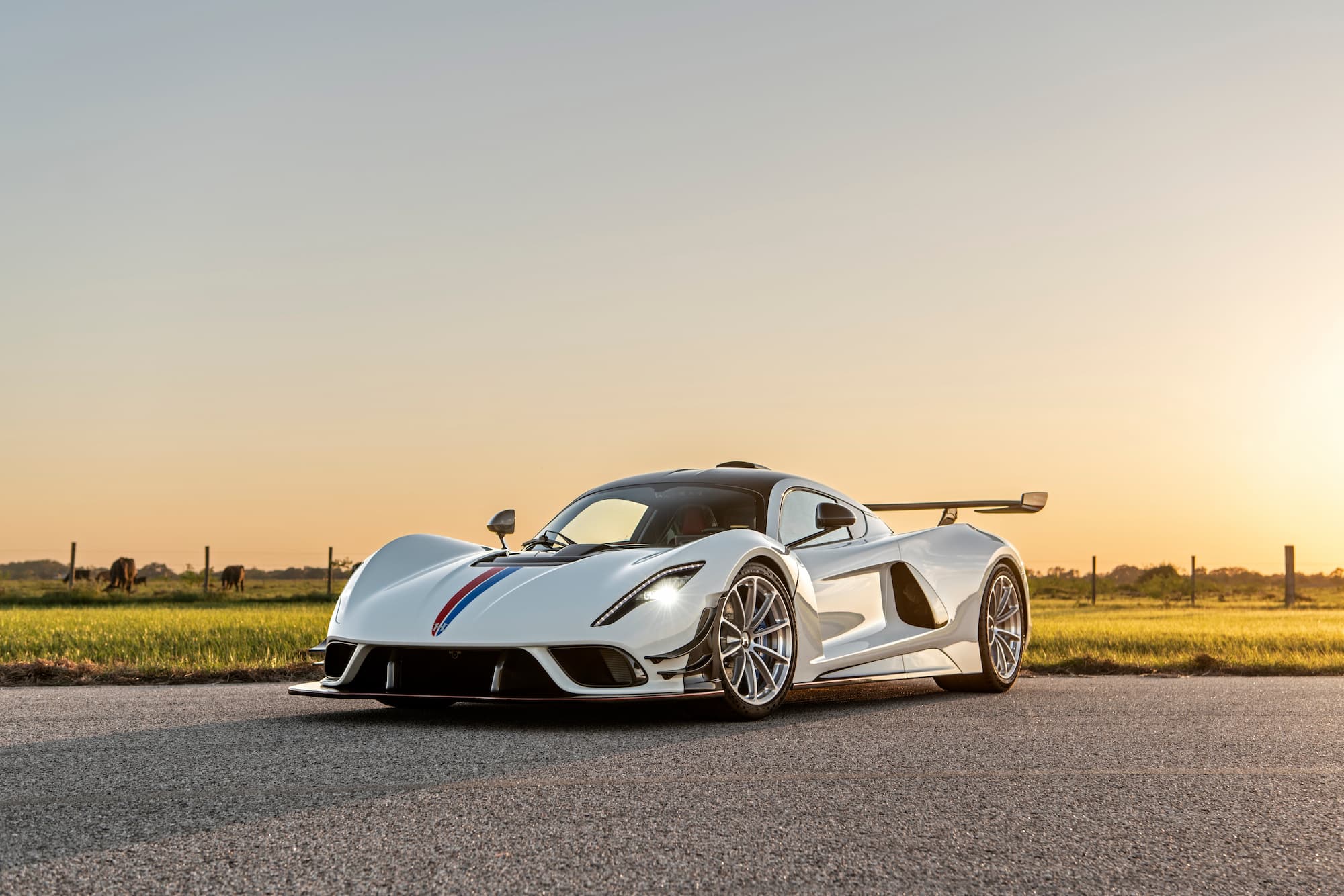 Los 10 autos más rápidos del mundo en 2025