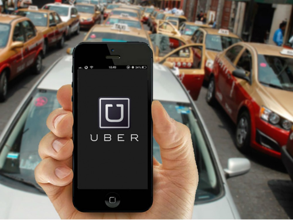 Llegó el momento de comprar tu automóvil con Uber y Seminuevos.com