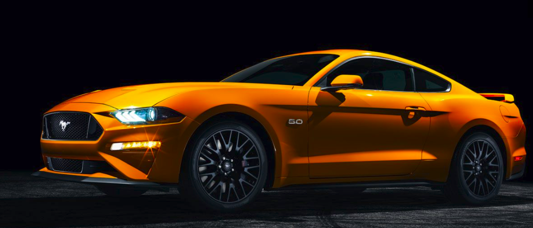 Dos automóviles emblemáticos con distintas personalidades: Fiesta y Mustang