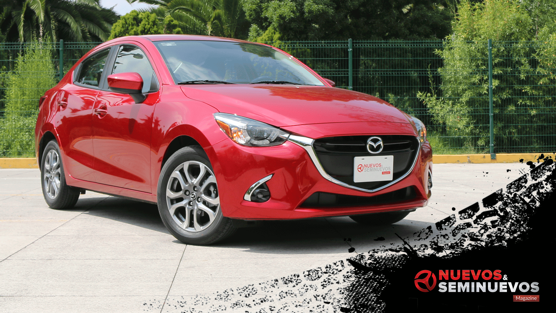 Pusimos a prueba las habilidades de Mazda 2 Sedán