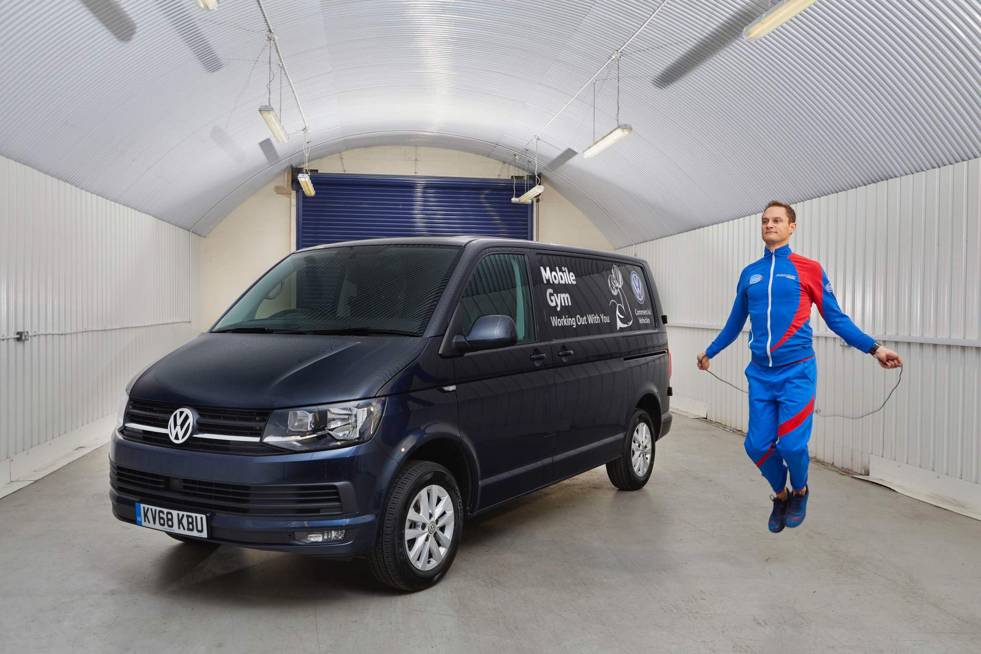 Volkswagen convierte el Transporter en un gimnasio móvil para que empieces a hacer ejercicio hoy mismo