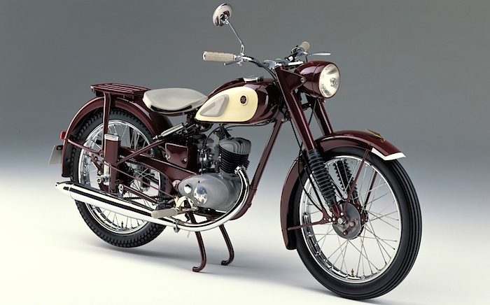 La historia de Yamaha: de cómo fabricar pianos a hacer motocicletas