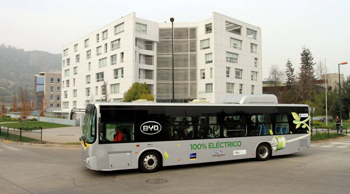 Autobuses 100% eléctricos en Los Ángeles, ¿los buses del futuro?