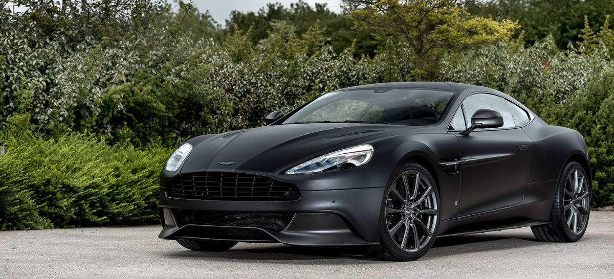 Aston Martin crea la exclusiva colección de Vanquish “One of Seven”