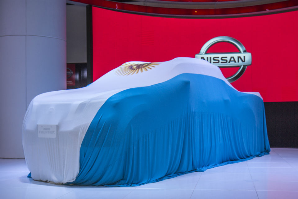 Nissan despliega una gran muestra en Buenos Aires antes de instalarse como terminal