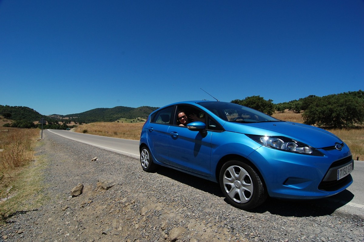 Si sales de viaje este verano, no olvides dejar tu auto a punto