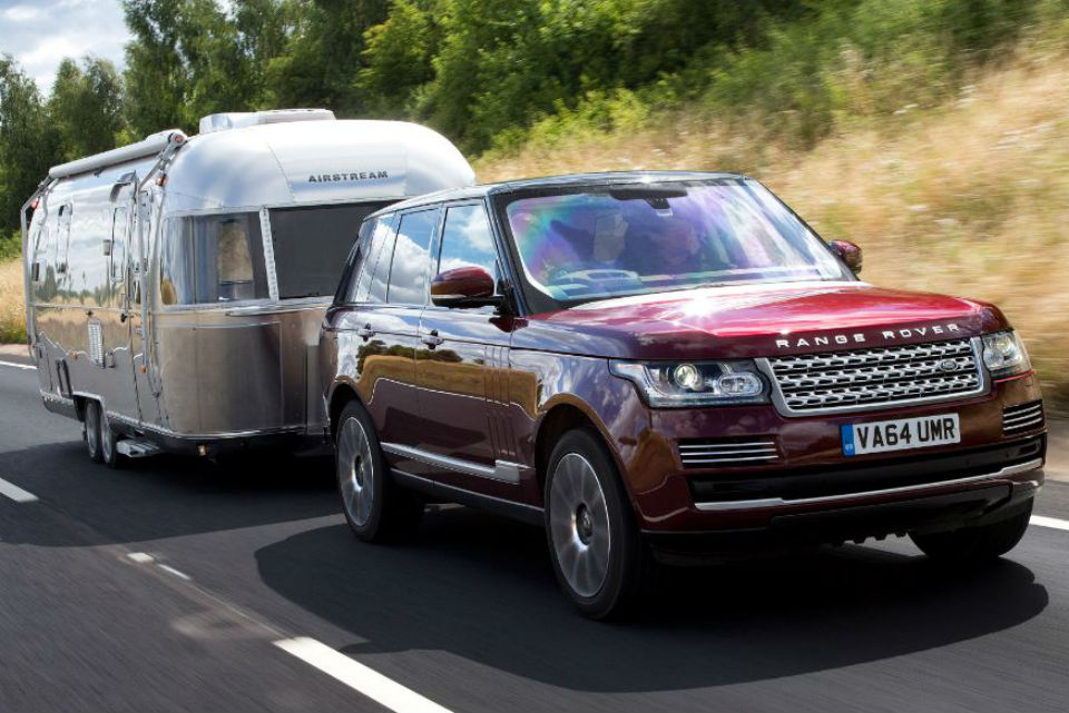 Land Rover Transparent Trailer: Como si los remolques fueran invisibles