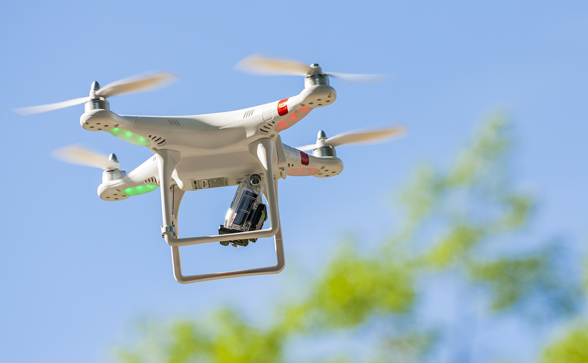 Drones, un territorio aún por explorar (y por regular)