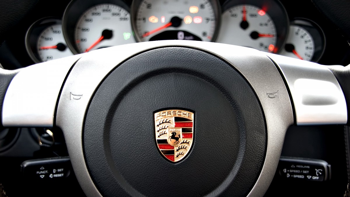 ¿Qué significan los logos de los autos? Parte II