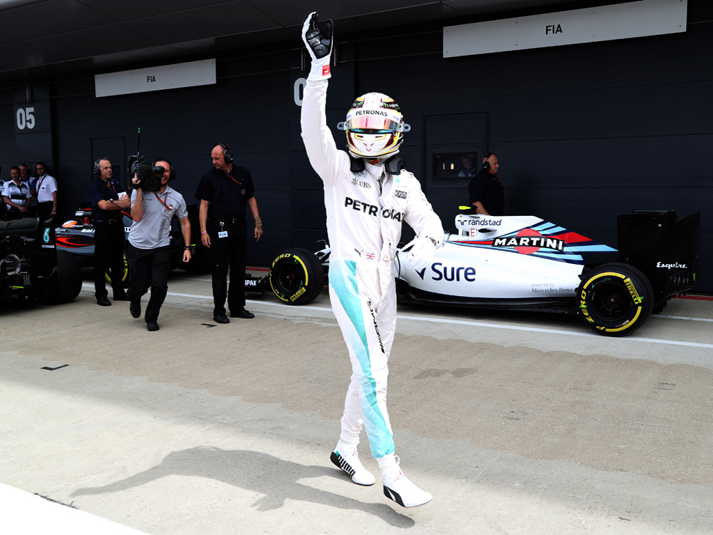 Lewis Hamilton llega a 55 pole positions