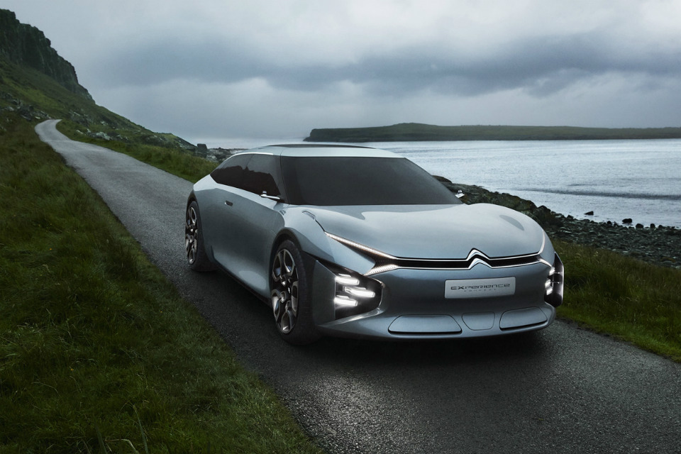 Citroën CXperience Concept, el sedán futurista
