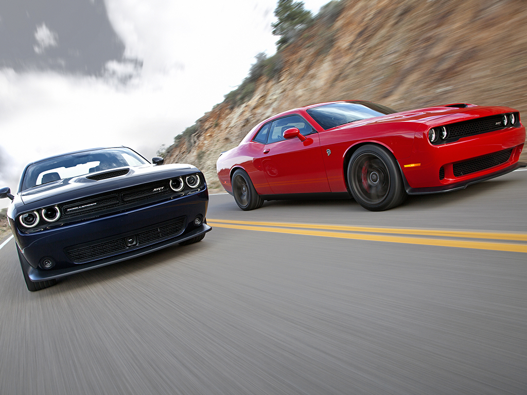 Dodge lanzará un Challenger AWD y un Hellcat Wide Body