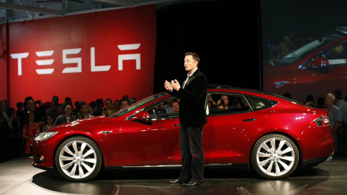 Elon Musk: 7 autos que forjaron su visión