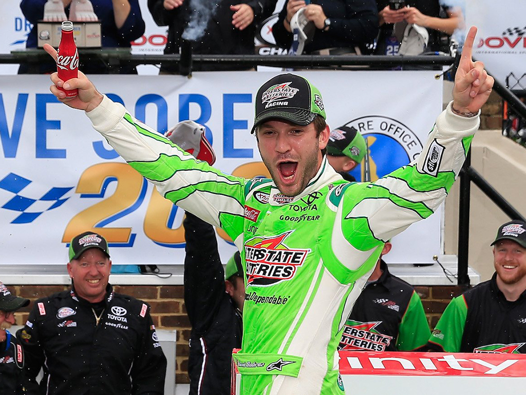 Daniel Suárez logra nueva victoria en NASCAR Xfinity
