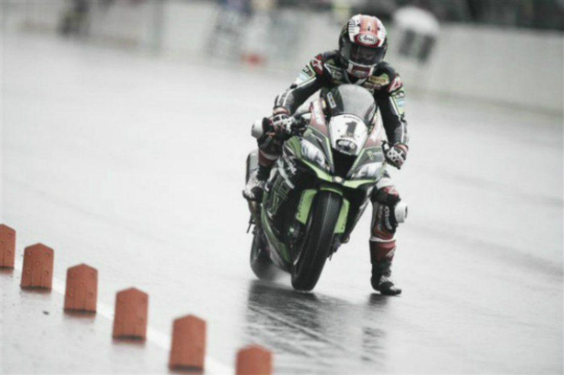 Campeonato Mundial de Superbike: Jonathan Rea continúa con el triunfo