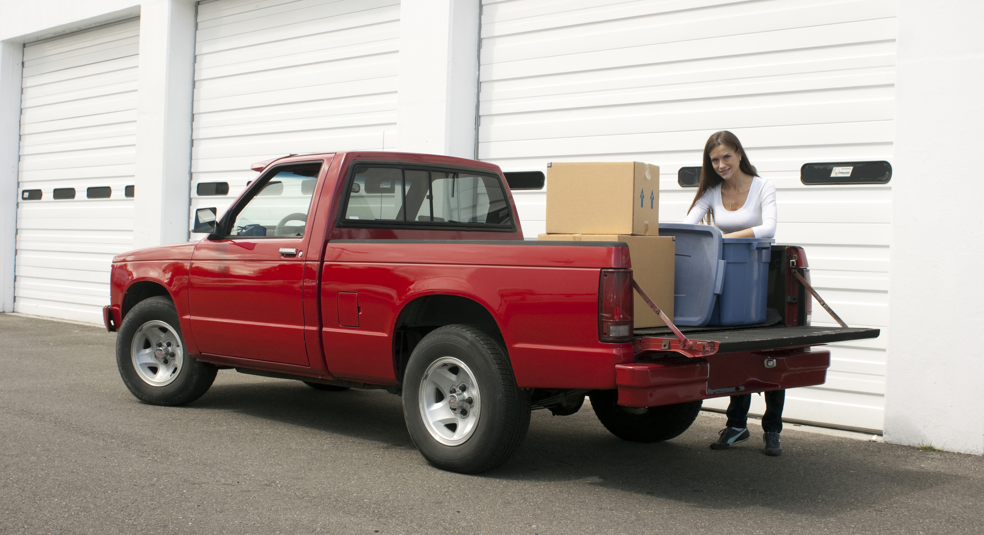 ¿Cómo puedo equipar a mi camioneta?