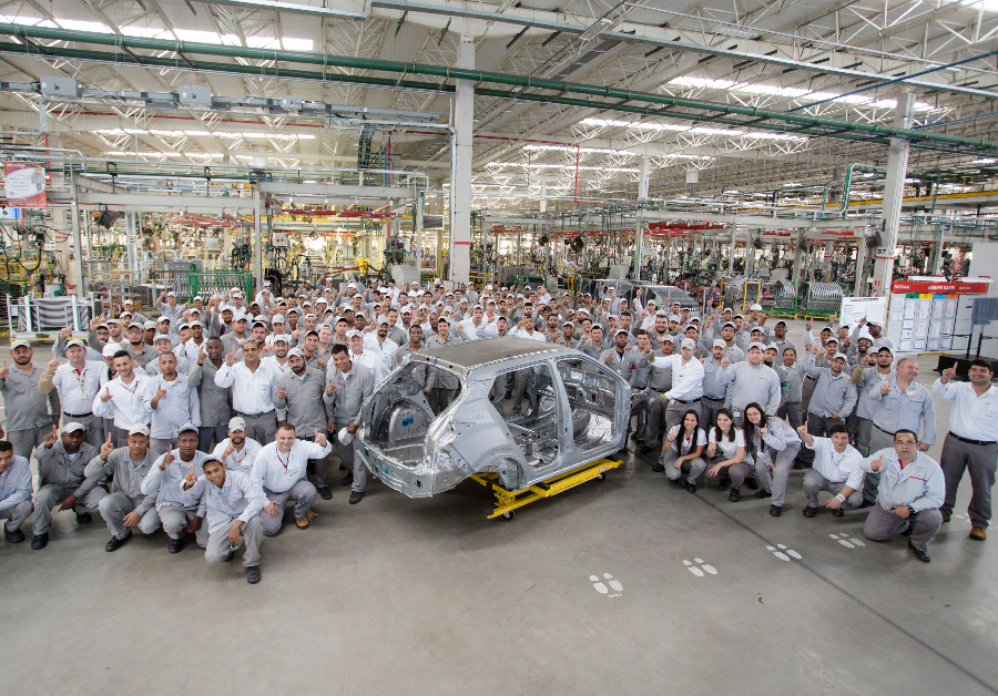 Nissan ya ensambló el Kicks en Brasil