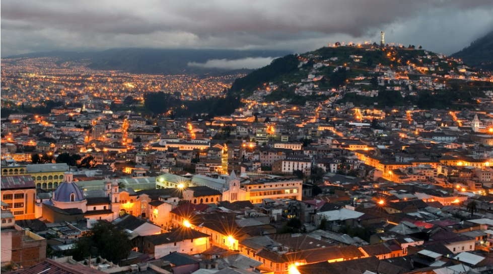 Fiestas de Quito: 4 tips para estacionar tu auto en un lugar seguro