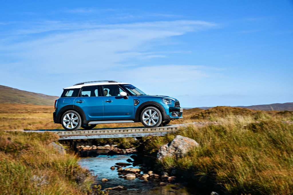 MINI Countryman, la segunda generación alista su debut México