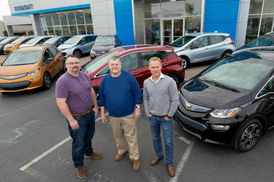 Chevrolet entrega los primeros BOLT EV