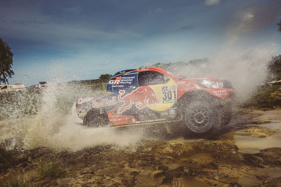 Dakar Día 1: Pocos kilómetros y primeros problemas en Paraguay