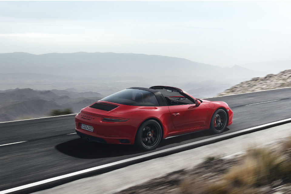 GTS, el Porsche 911 más deportivo
