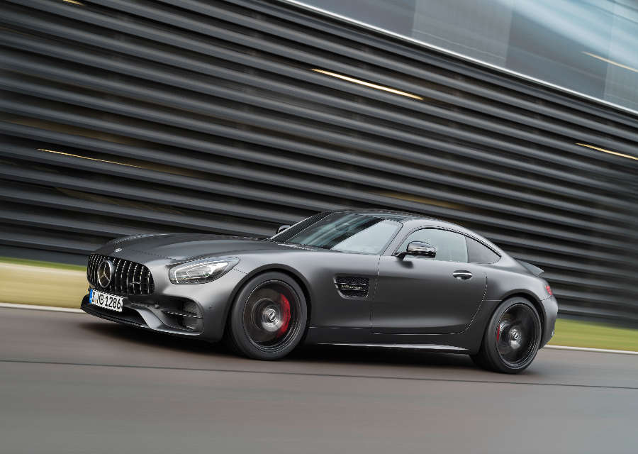 Mercedes-Benz es líder premium mundial