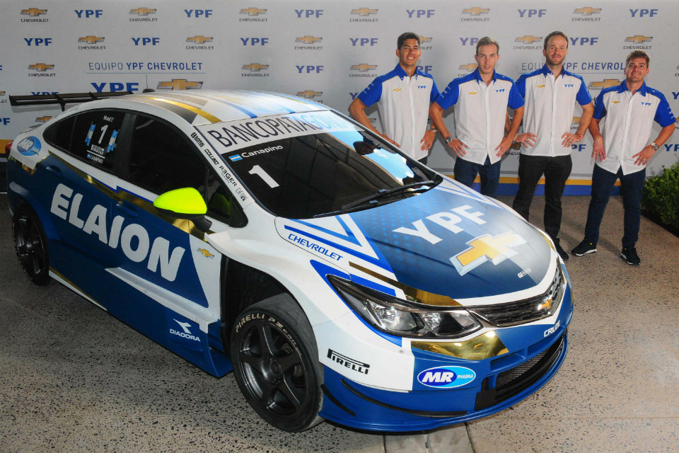 Se presentó el equipo YPF Chevrolet para 2017