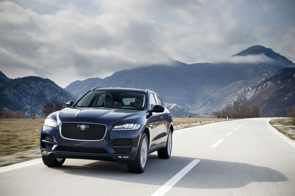 Jaguar F-Pace 2018 estrenará motor y tendrá nueva versión