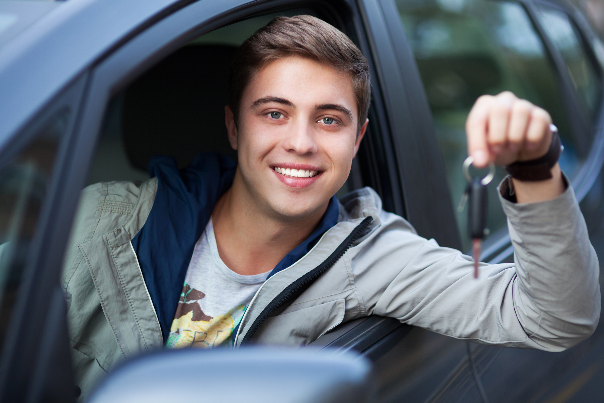 El primer auto de tu hijo… ¿A crédito?
