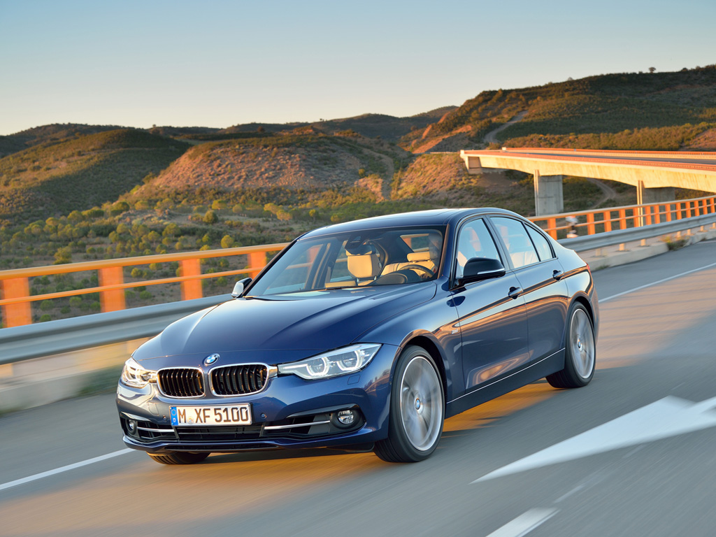 BMW 318iA llega a México con nuevo motor de tres cilindros