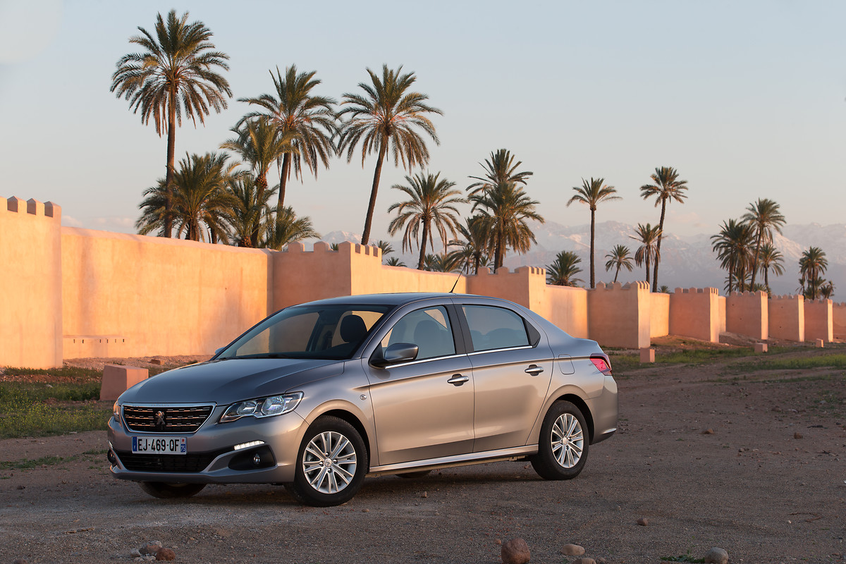 Peugeot 301 es elegancia y versatilidad