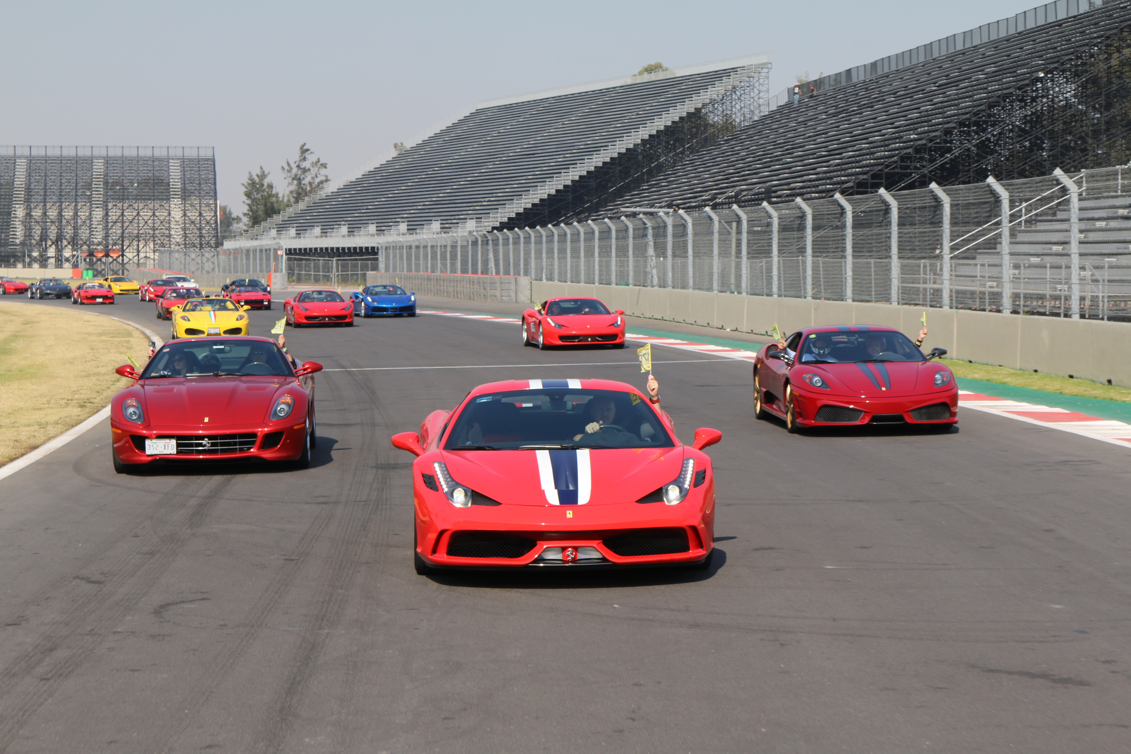México celebra el aniversario 70 de Ferrari