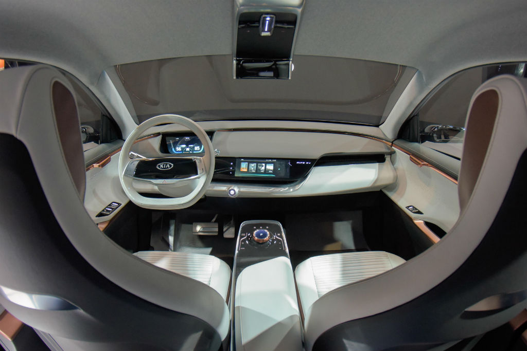 Un vistazo al CES 2018 y los autos que estarán conectados a tu cerebro
