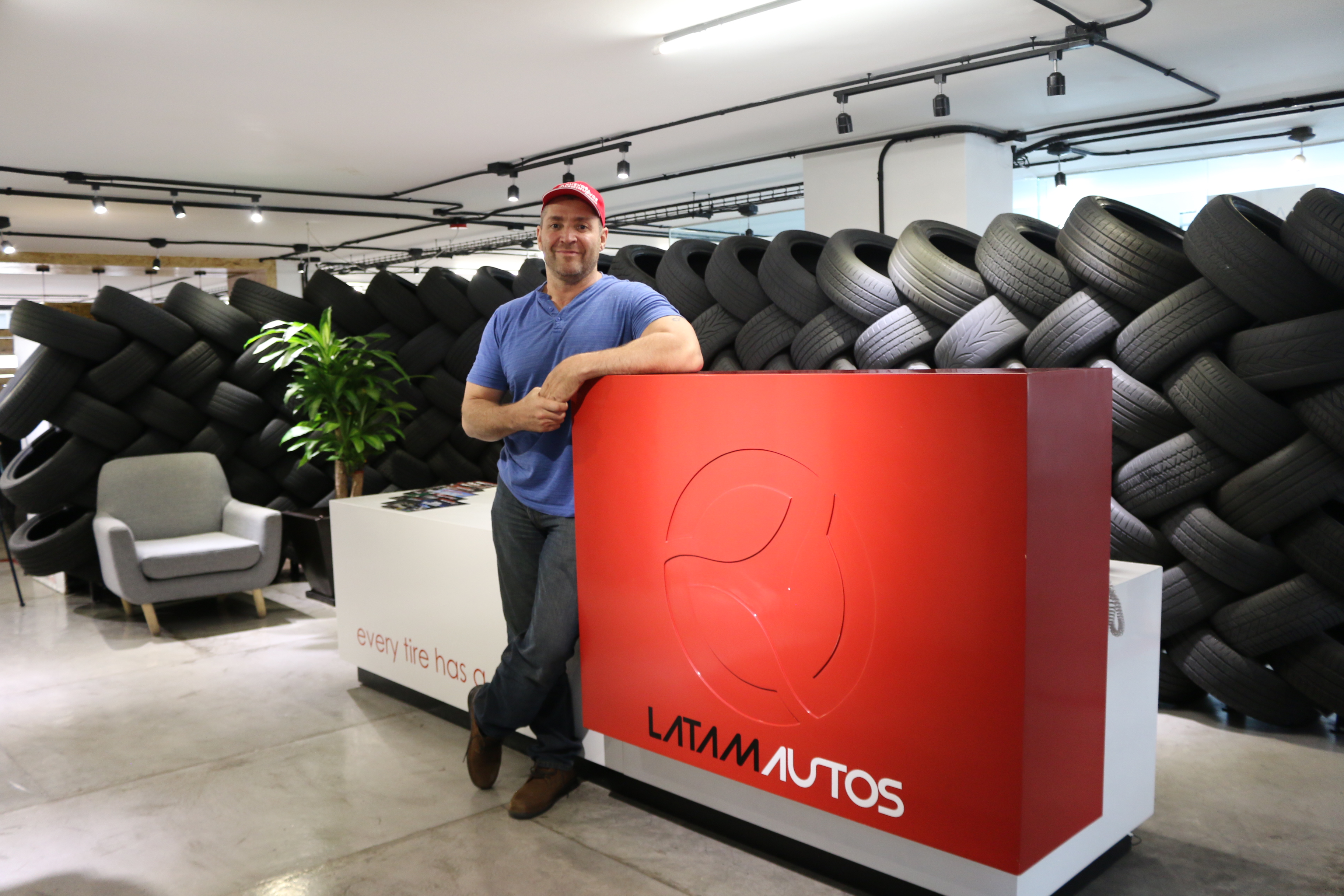 Franky Mostro es el nuevo columnista de Nuevos & Seminuevos Magazine