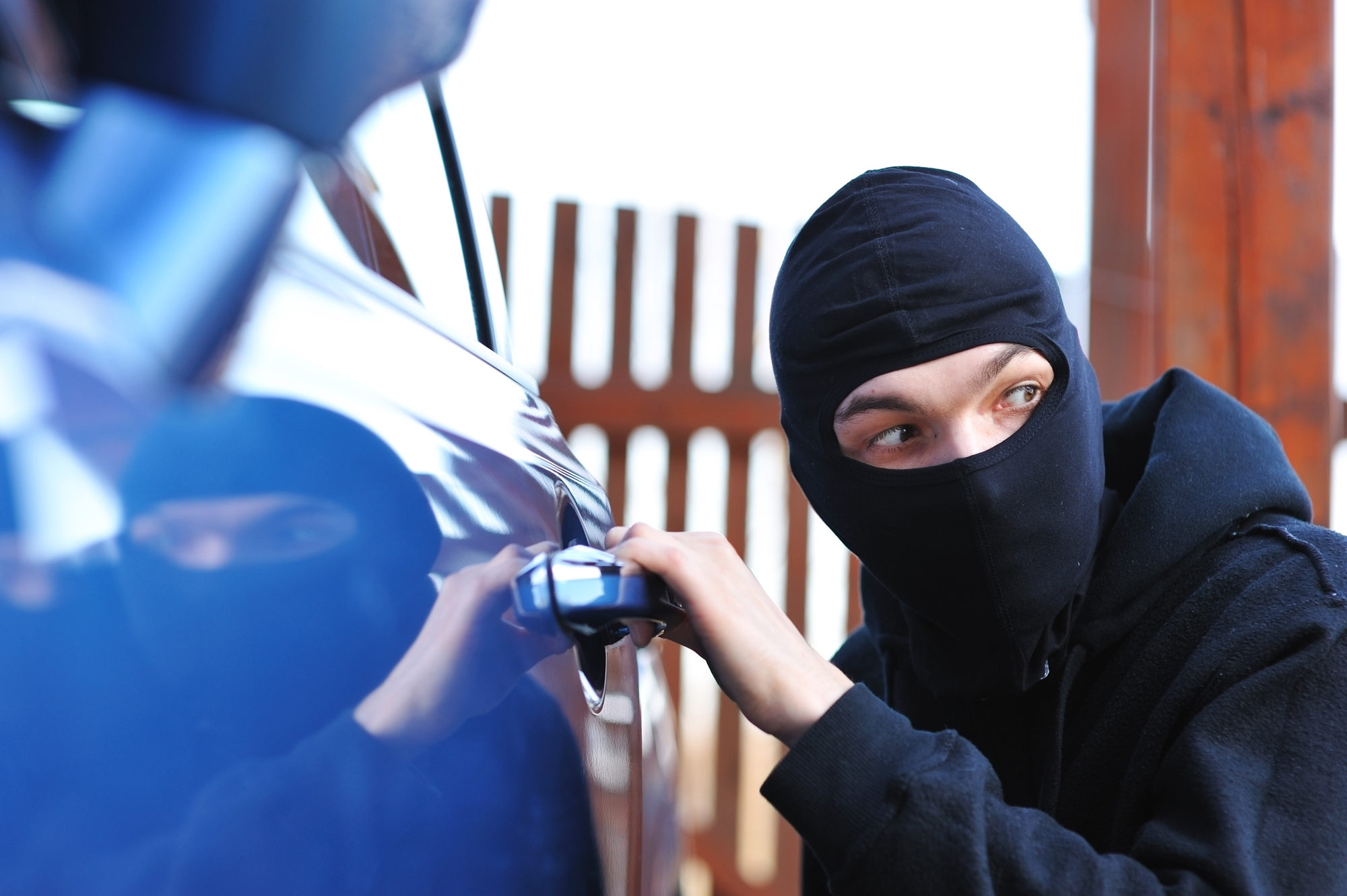 Entérate cómo puedes prevenir que te roben tu auto