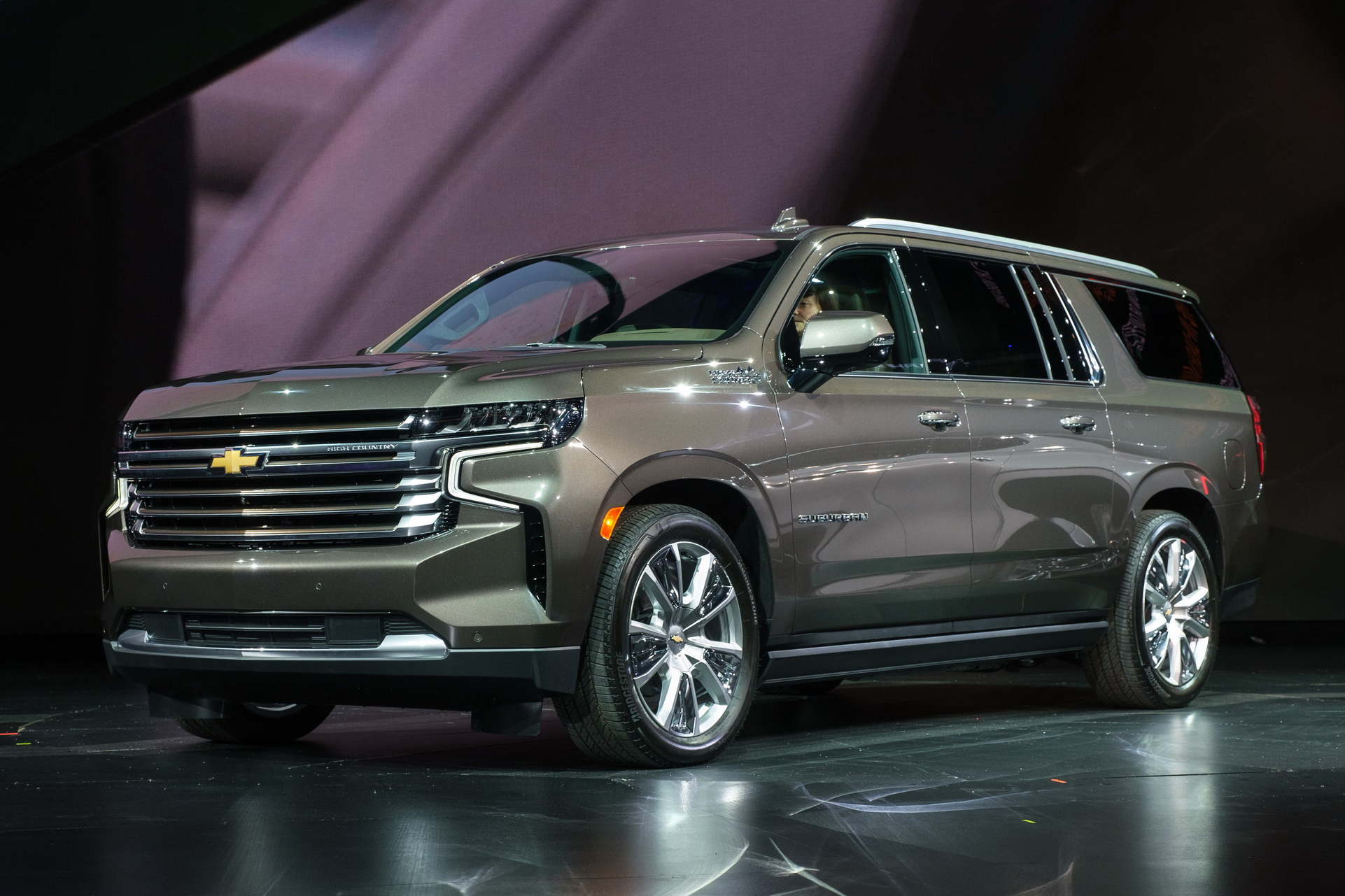 Chevrolet Suburban 2021: Más grande y más audaz