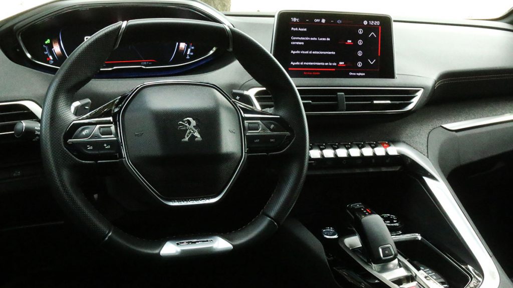 Interior refinado en Peugeot 3008